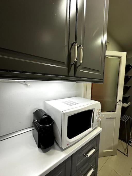 Apartamento Con Parking En Centro De Madrid-Chamberi Exterior foto